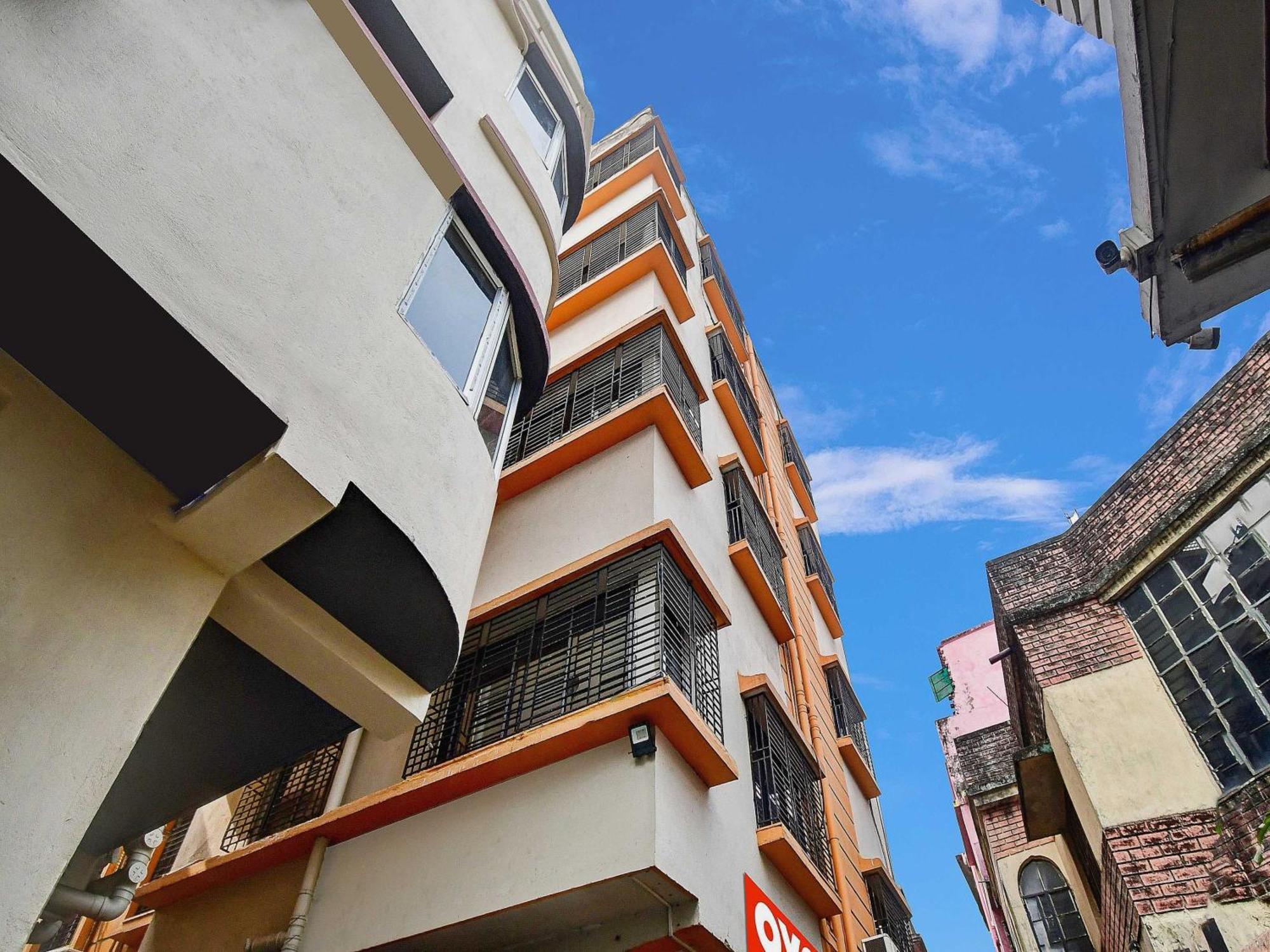 Hotel O Grand Lazeez Hāora エクステリア 写真