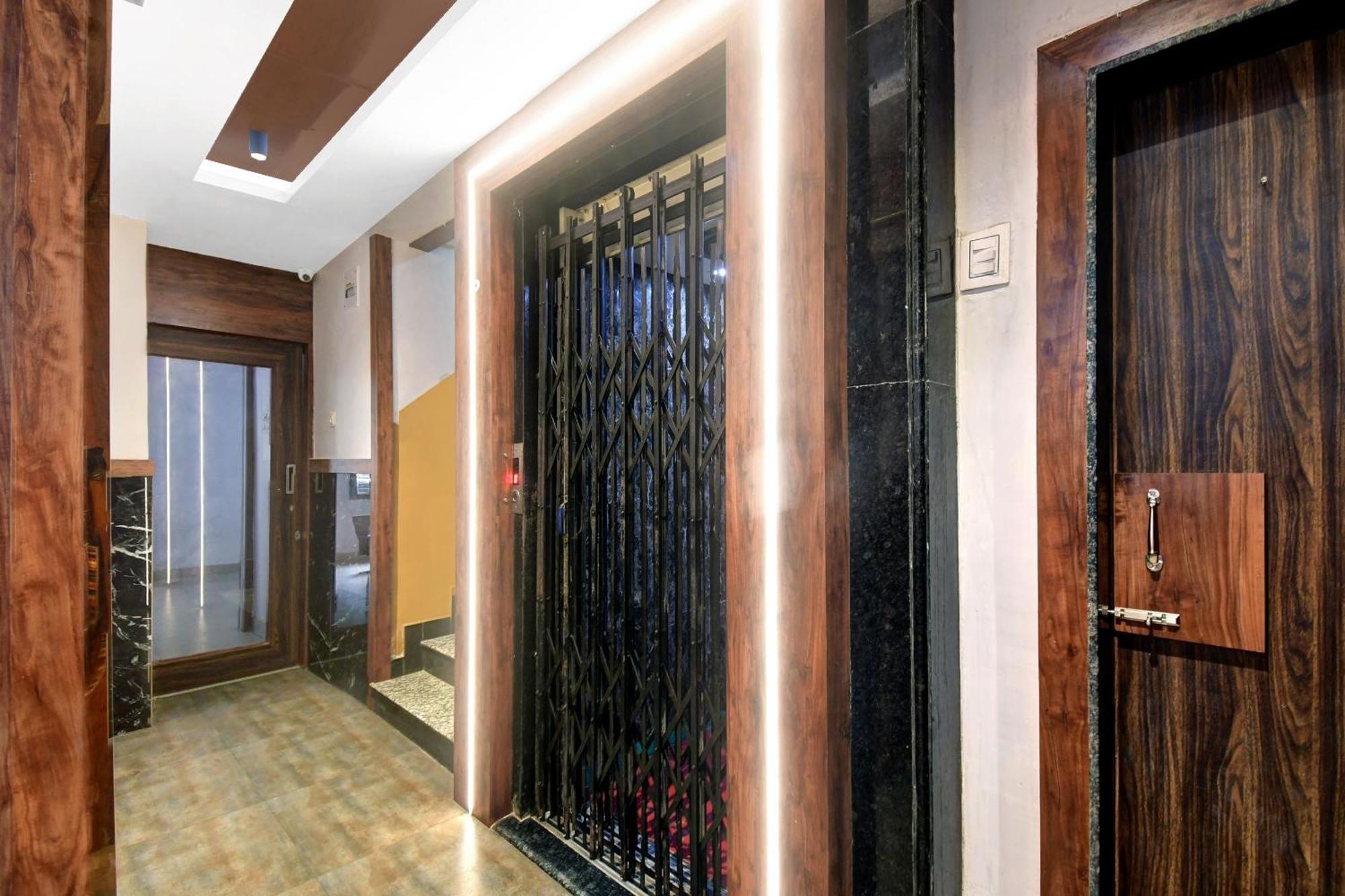 Hotel O Grand Lazeez Hāora エクステリア 写真